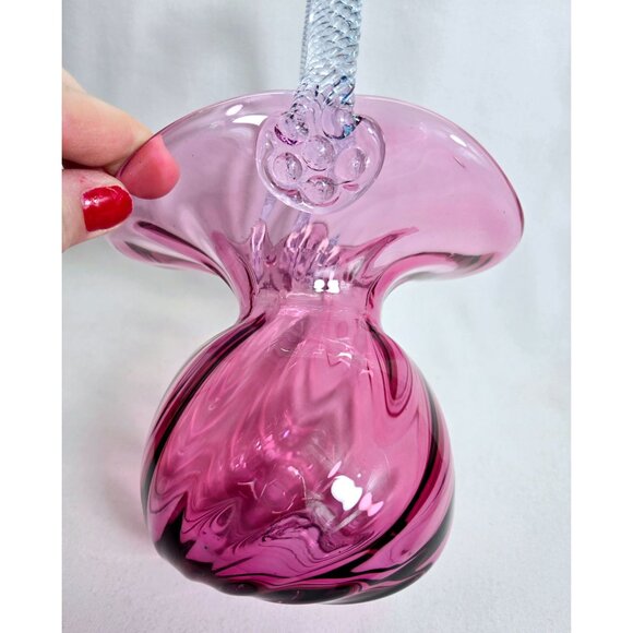 Vintage Rossi Cranberry Glass Swirl Basket Vase with tight twist handle - Picture 4 of 8
